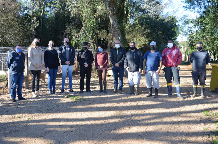 Representantes de Candelária conheceram a estrutura do Centro Municipal de Proteção Animal de Cachoeira do Sul