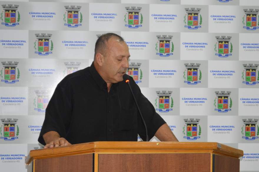 O vereador Pedro Moraes anunciou a verba na tribuna da Câmara | Foto: Maieve Soares / AI Câmara