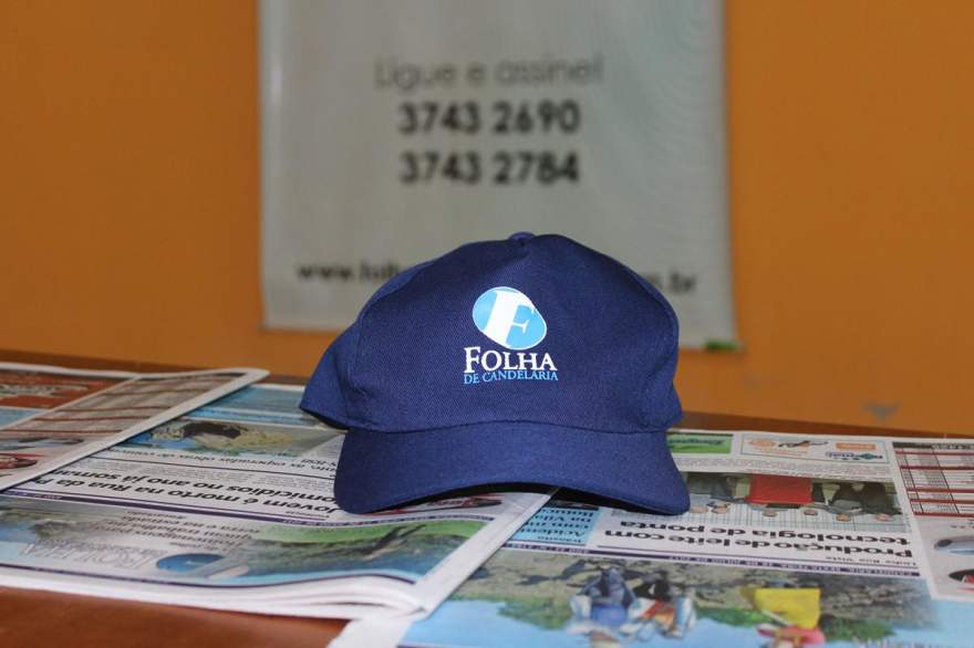 Assine a Folha e ganhe um boné personalizado de brinde