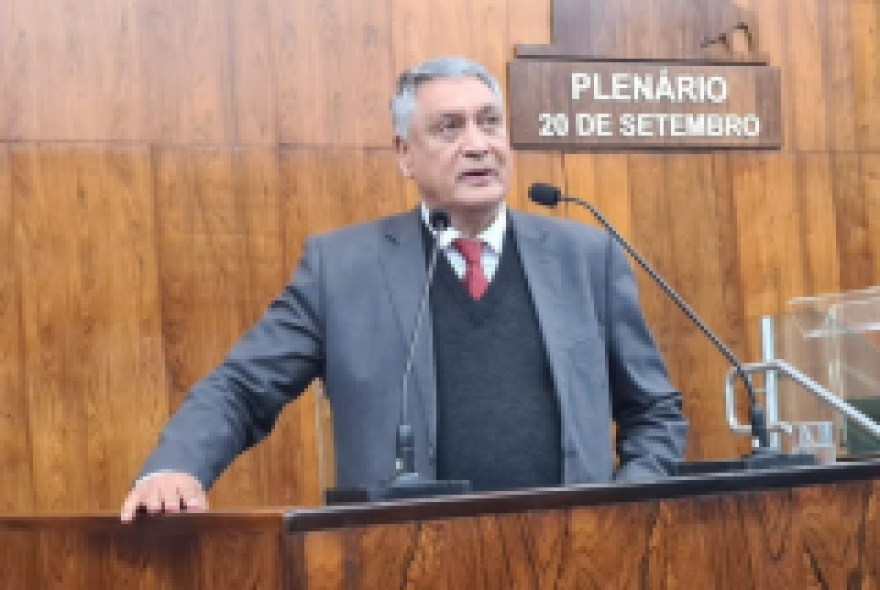 Deputado Adolfo Brito