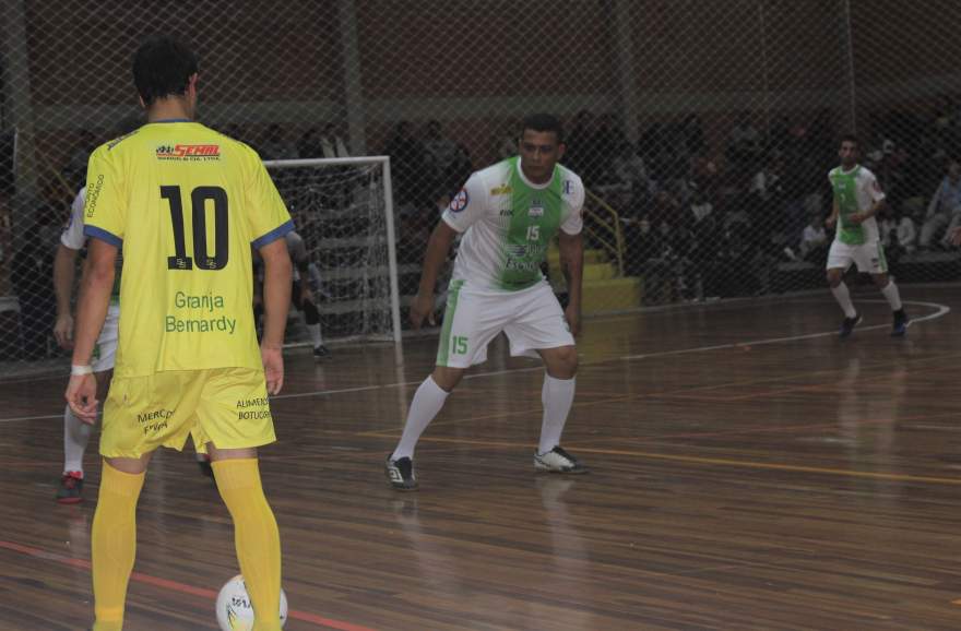 Semal/Bataioli 2 x 0 Vila Real