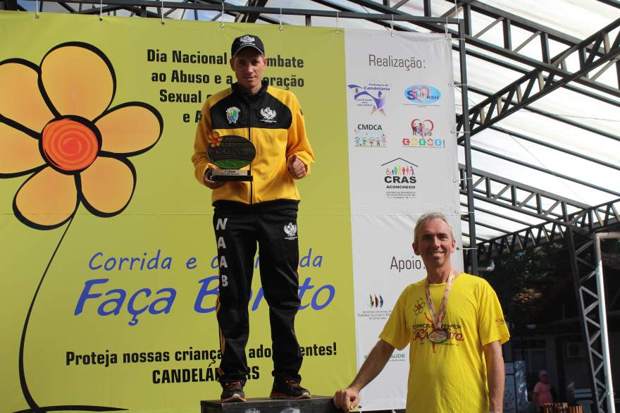 Premiação 30/34 anos masculino 8km