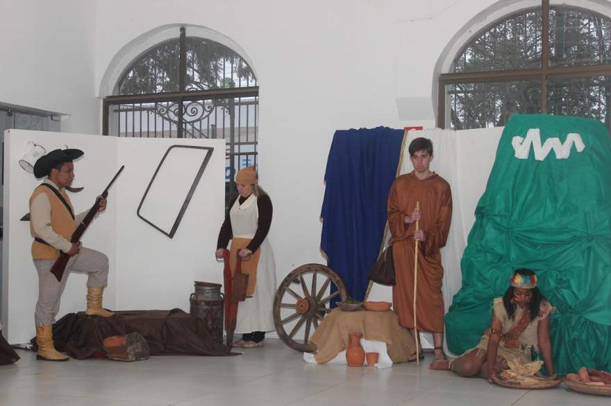 Grupo Cara & Cor’agem apresentou a história de Candelária através de personagens bem conhecidos 