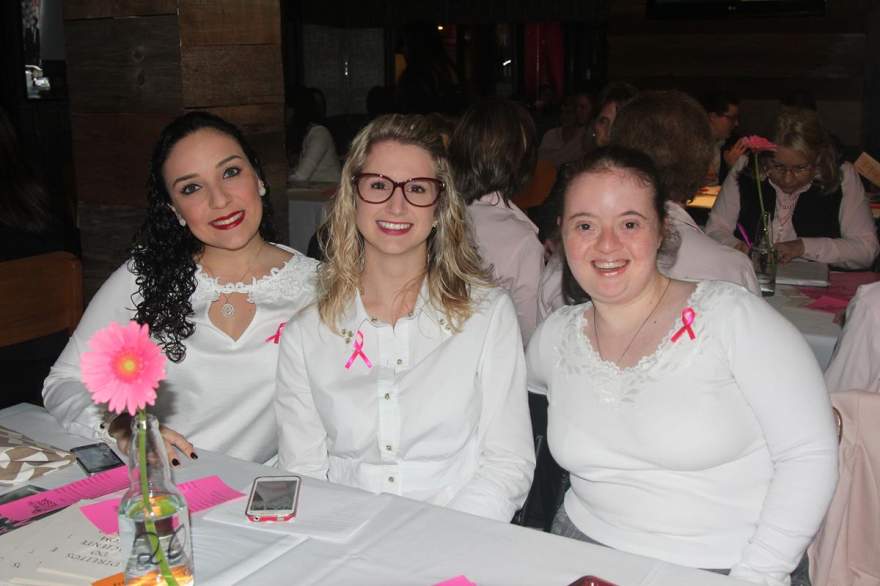 Bárbara Gündel, Valentina de Moraes e Natália Crespo Moreira