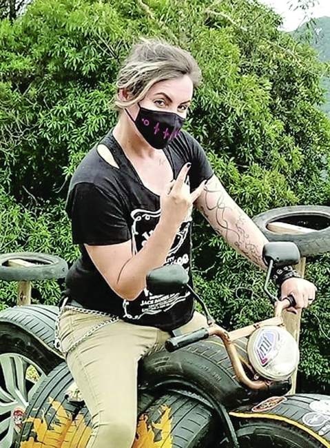  Ana Maria Schmitt, 47 anos,
professora e musicista