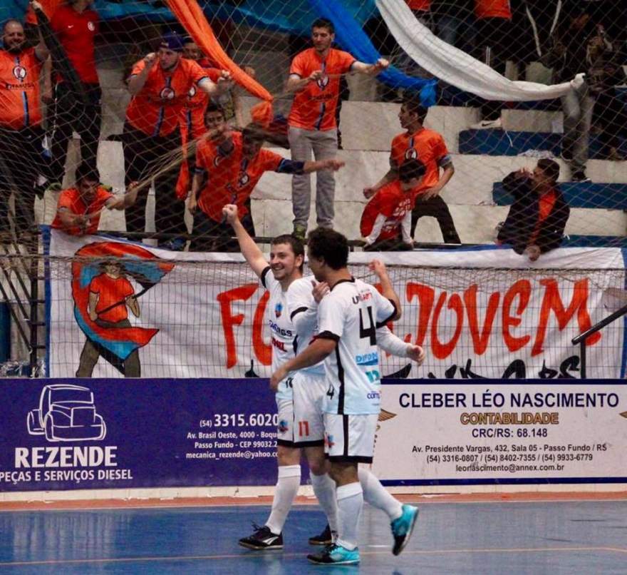 Sem muitas dificuldades, Passo Fundo goleou a ACBF por 9 a 0 (Fotos: Passo Fundo Futsal) 