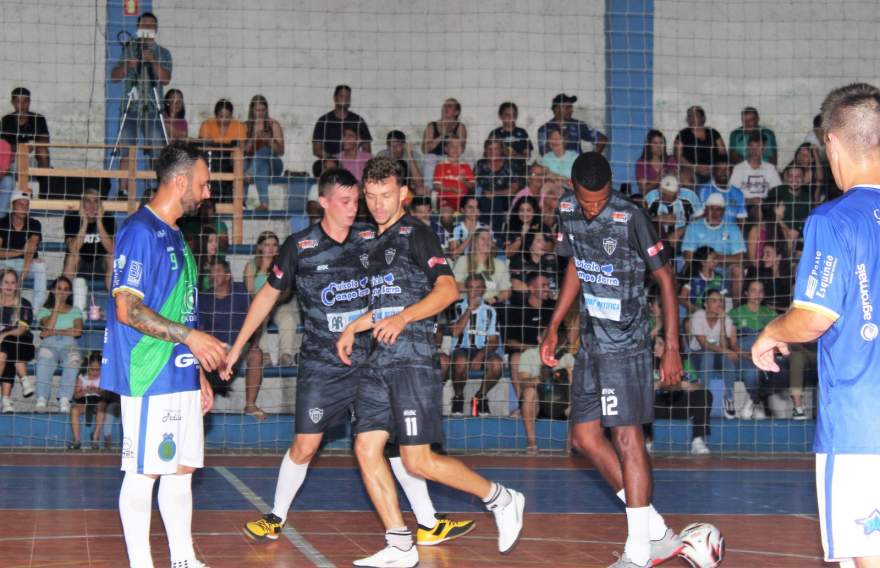 UGF/Extreme 4 x 1 Canelas
