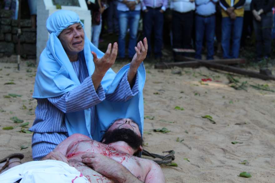 Encenação da Paixão e Morte de Cristo