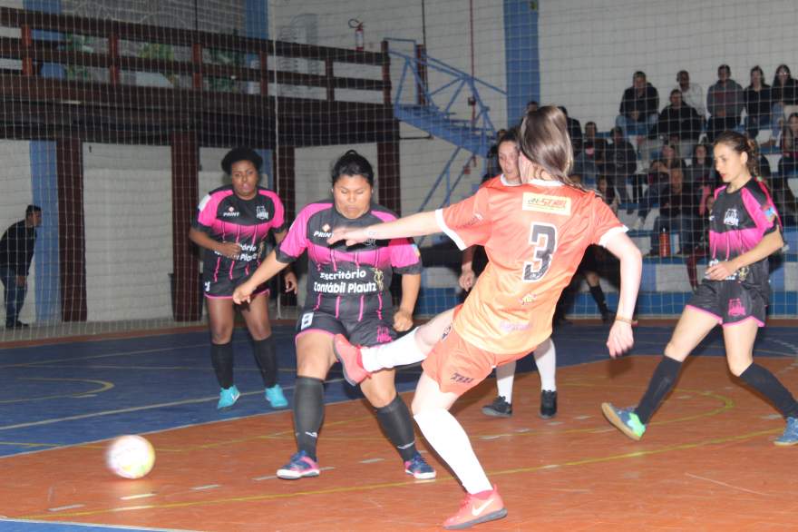 Maxxy Feminino 4 x 2 Pumas Futsal