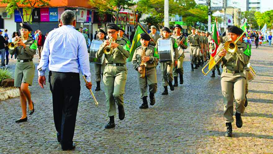 Muito apreciadas pelo público, desfile contará com a participação de quatro bandas marciais, do Pelotão Mirim, Medianeira, Guia Lopes e Lepage.