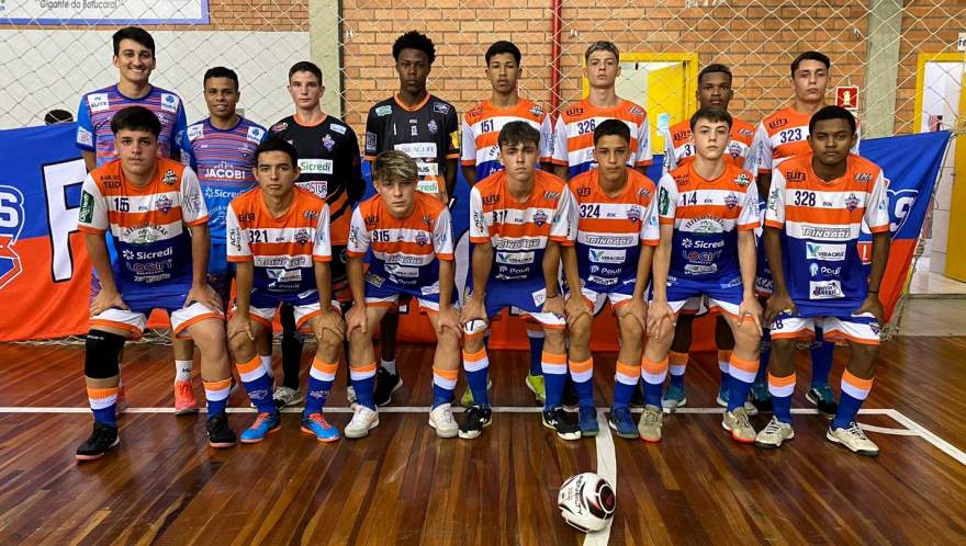 Korpus sub-15: campeão da categoria sub-17