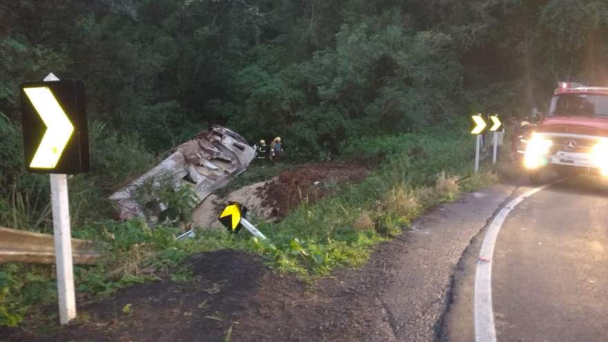 Acidente ocorreu no km 17, no local conhecido como curva das cobras