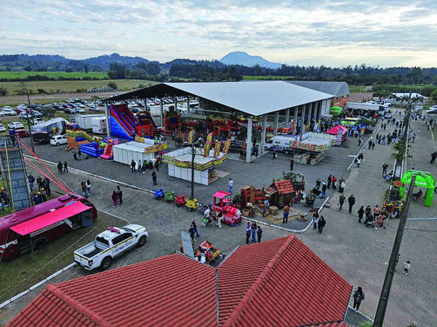 Festa da Colônia reúne mais de 25 mil Foto: Matheus Haetinger| 