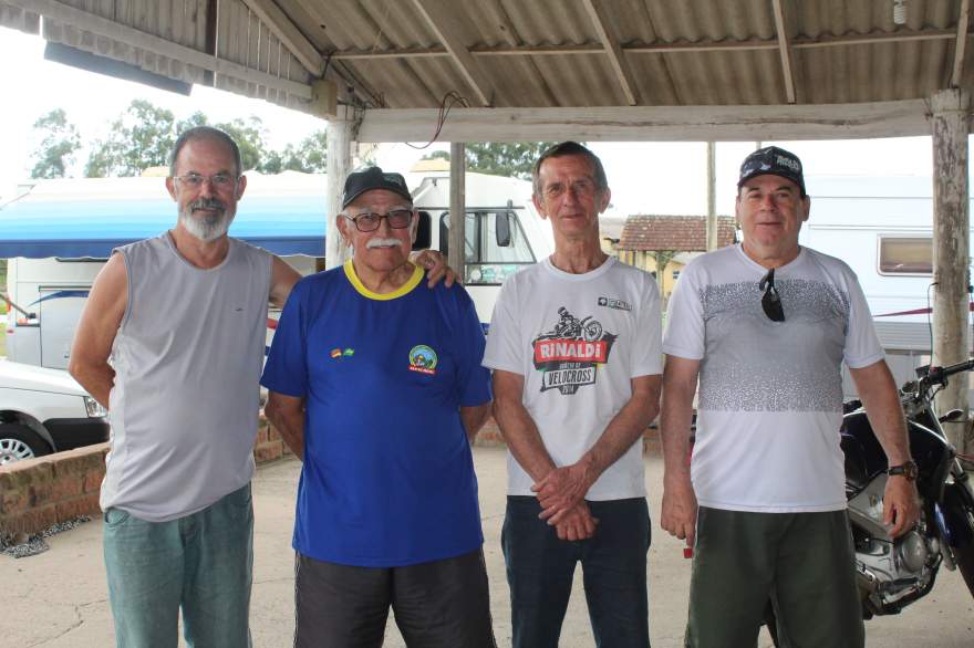 Chico, Ivo, “Nego” e Vilson: amizade e paixão por motorhomes