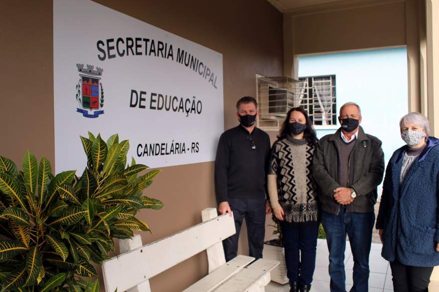 Prefeito Nestor Ellwanger, vice Cristiano Becker e secretária Carla Martin Goelzer