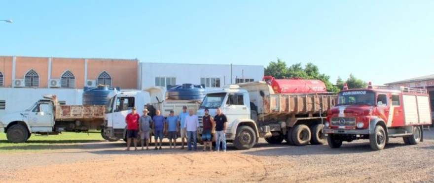 A partir de agora, Prefeitura conta com mais um caminhão para a entrega de água | Foto: Erni Bender / AI Prefeitura