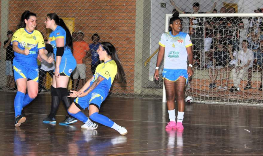 Marvados 3 x 0 Medianeira (feminino)