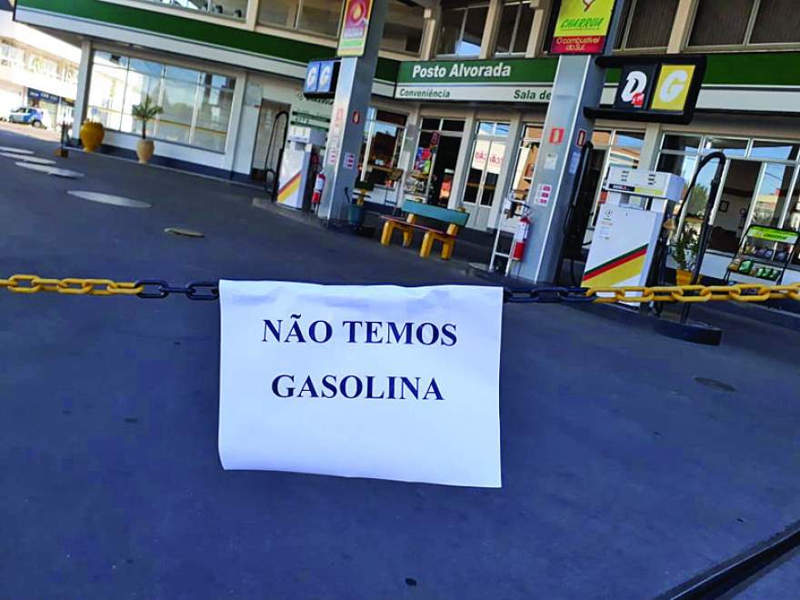 Postos de Combustíveis de Candelária seguem sem previsão de reabastecimento dos tanques - Crédito: Odete Jochins - Folha de Candelária
