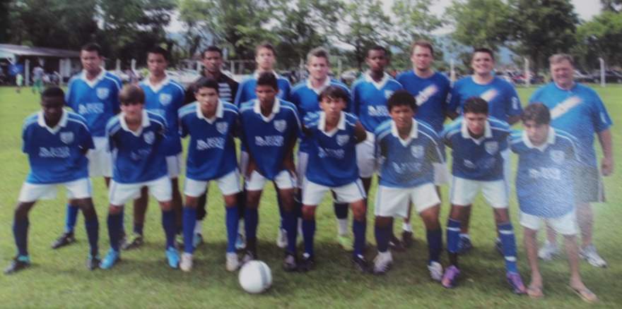 Categoria Juvenil do Atlético - campeão regional em 2010 - Arquivo Douglas Braga