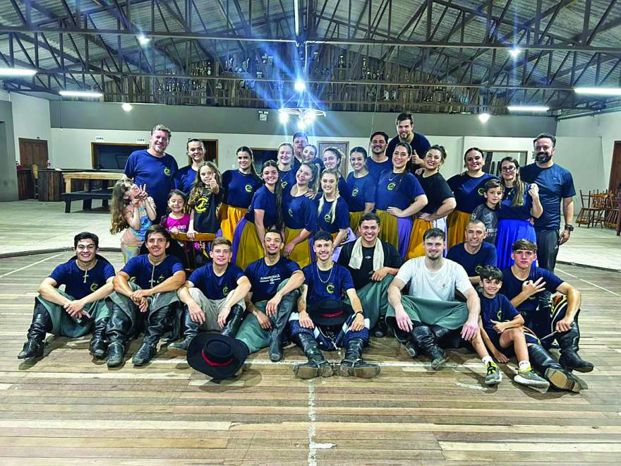 Invernada adulta prepara coreografia que conecta Rio Grande do Sul e Buenos Aires

