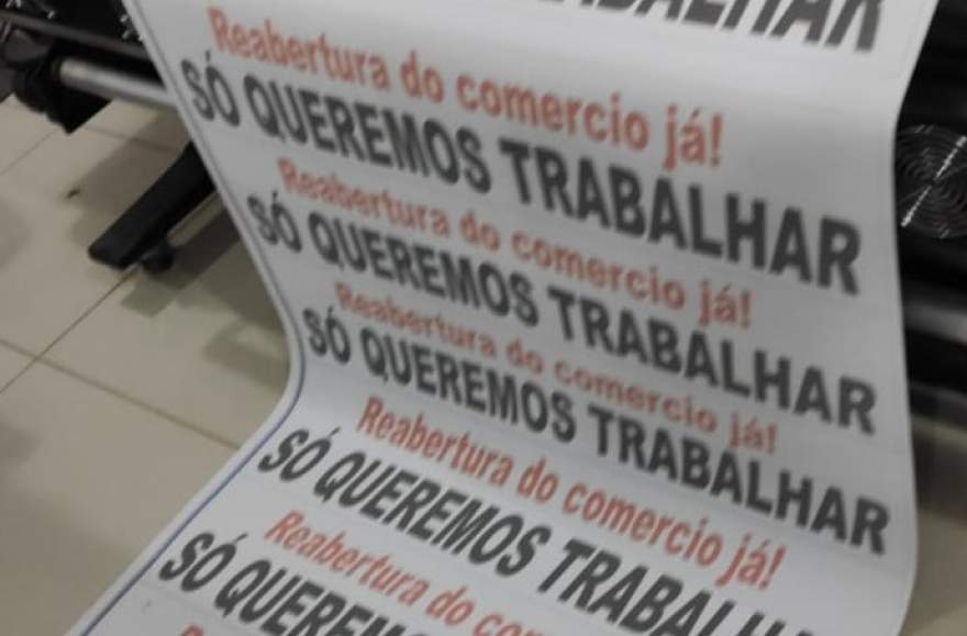 Material que será usado no protesto da tarde de sexta