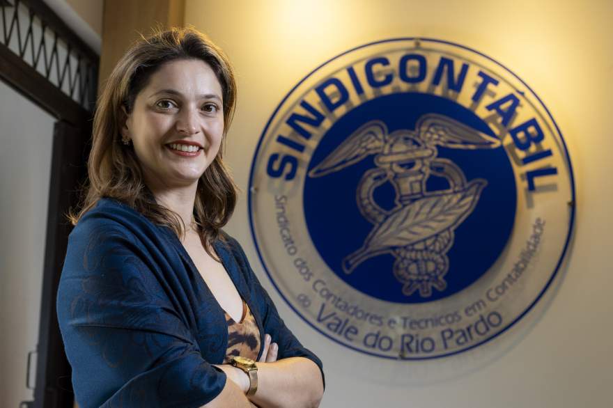  Flávia Inês Frohlich Mielke