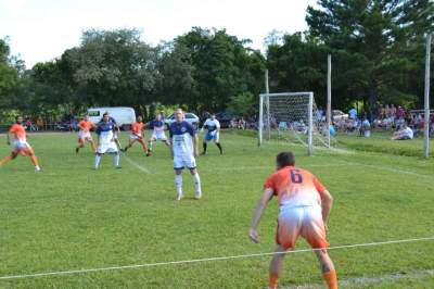 Municipal de Sete: Estrela e Ewaldo Prass empatam primeiro jogo