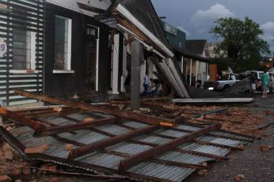 Forte temporal causa estragos na cidade e no interior de Candelária