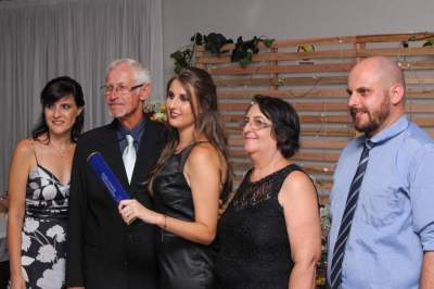 Bruna Luisa Brandt com os pais Rugart e Suzana e os manos Carlos e Ana 