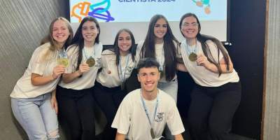 Estudantes do Guia Lopes se destacam em evento na PUCRS