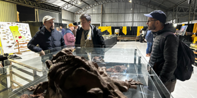 Candelária recebe visita de paleontólogos da China e da Unicamp