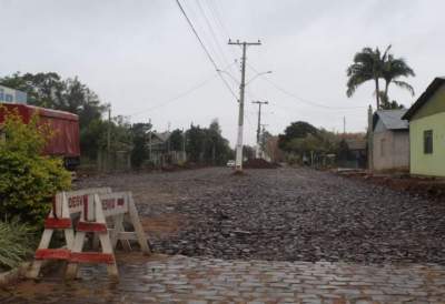 Obras na Avenida 12 de Maio devem ser finalizadas em agosto