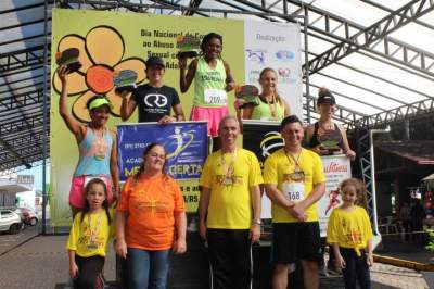 Premiação geral feminino 8km