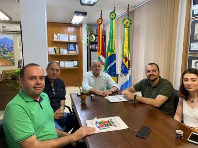  Conselho Municipal da Juventude