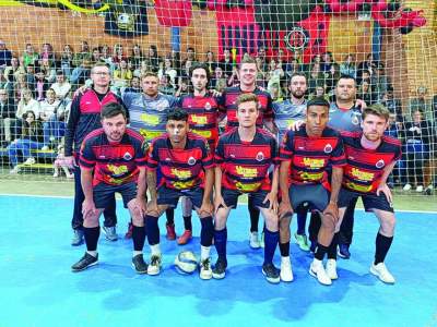 Sábado para conhecer os campeões do futsal em Cabrais 