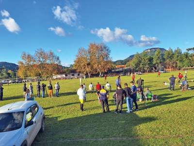 Prefeitura rescinde contrato com equipe de arbitragem 