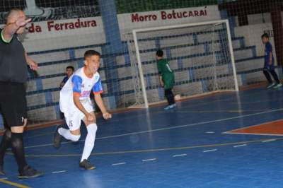 Liga Gaúcha de Futsal: sub 11 da Korpus soma quarta vitória em quatro jogos