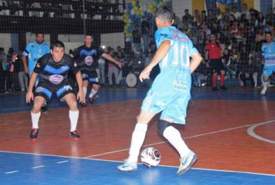 Ewaldo Prass 3 x 1 Olarias (veteranos)