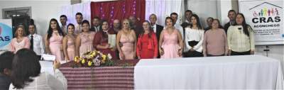 Casamento coletivo: o dia do Sim para 11 casais