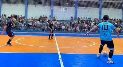 Galácticos 2 x 0 Unidos