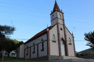 A Igreja da Comunidade Católica São Bento do Quilombo