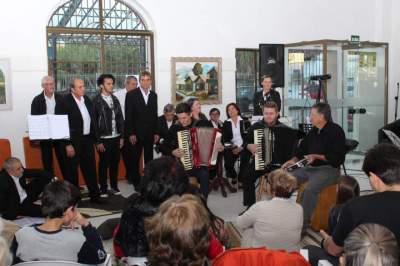 Um domingo de poesia e música na Casa de Cultura
