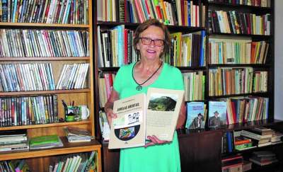 ‘Janelas Abertas’: livro conta história da biblioteca municipal