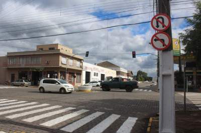 Semáforo entre a Av. Mal. Deodoro e Rua Botucaraí já está funcionando