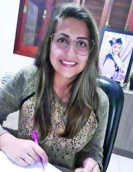  Carine Porto Ellwanger, professora e pedagoga. 