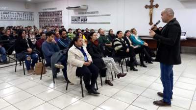 Palestra discute o combate ao trabalho infantil no município