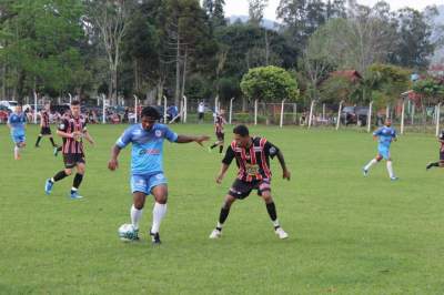 Olarias é goleado em casa em sua estreia no Regional de Futebol