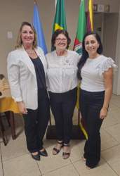 Posse prestigiada no Lions Clube