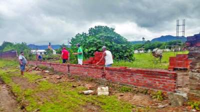 Obras no Darcy Martin iniciam pela reconstrução do muro