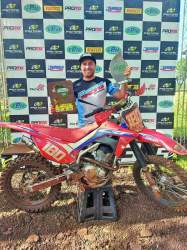 Jordan Martini: campeaõ na categoria 250cc Nacional 